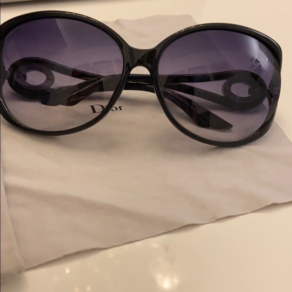 Dior sunglasses - Picture 3 of 3